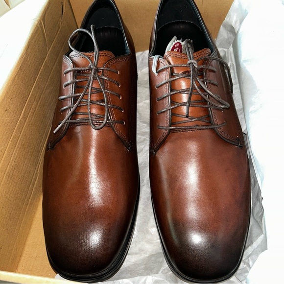 MBT Brown Oxfords Classic Leather Design - Picture 1 of 8